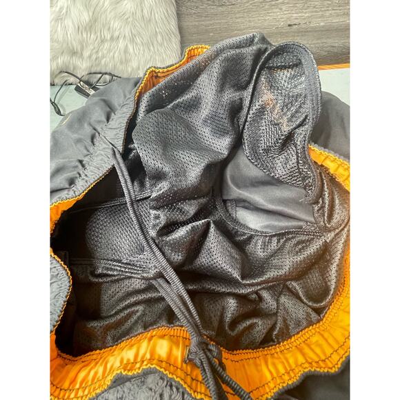 Nike Men's Swim Shorts Size L Mesh Lined Gray with Orange - Picture 7 of 8